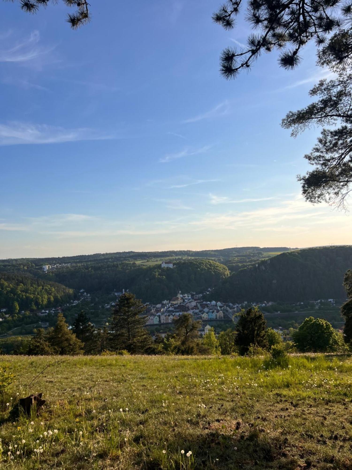 Ferienwohnung Dreiburgenblick Riedenburg Luaran gambar